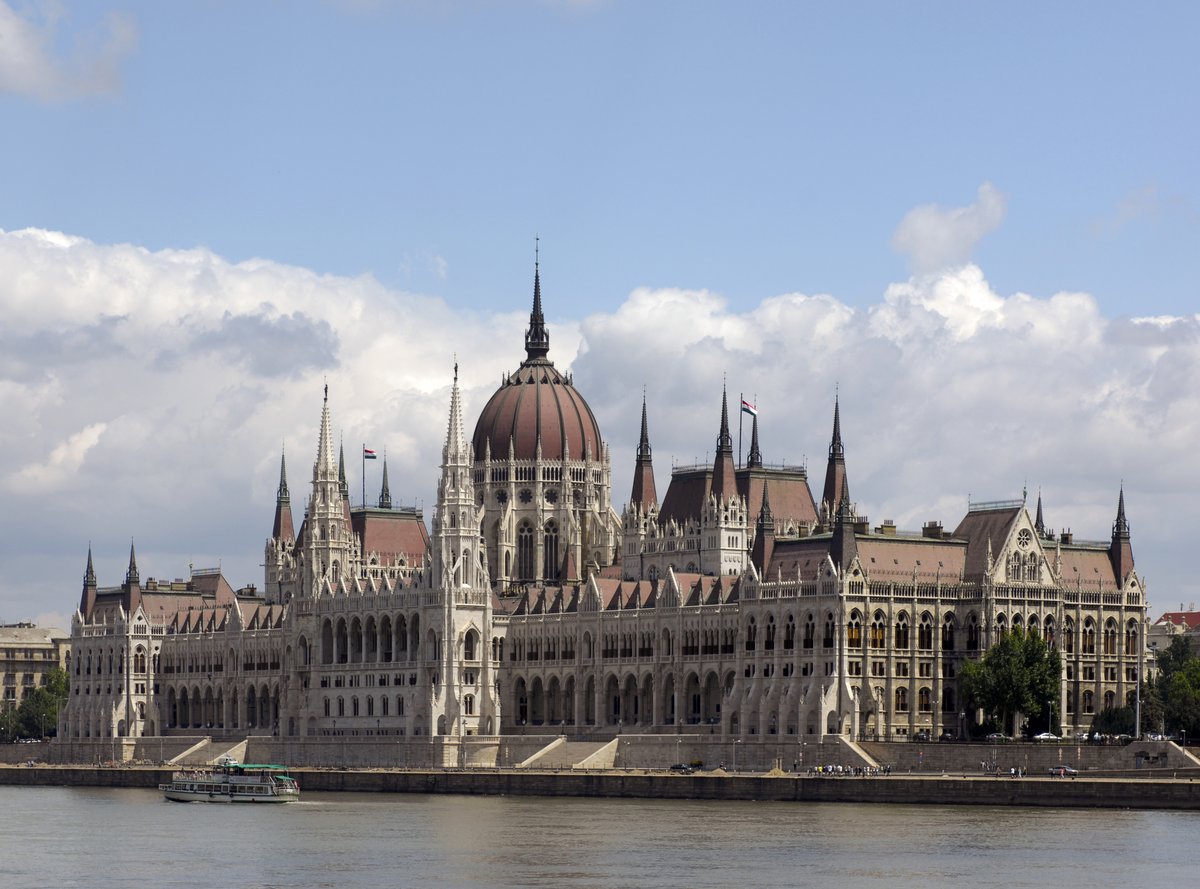 Budapešť platila južnoslovenský Ma7. Od roku 2018 vyše 4,3 miliardy forintov, teraz to preveruje nová vláda
