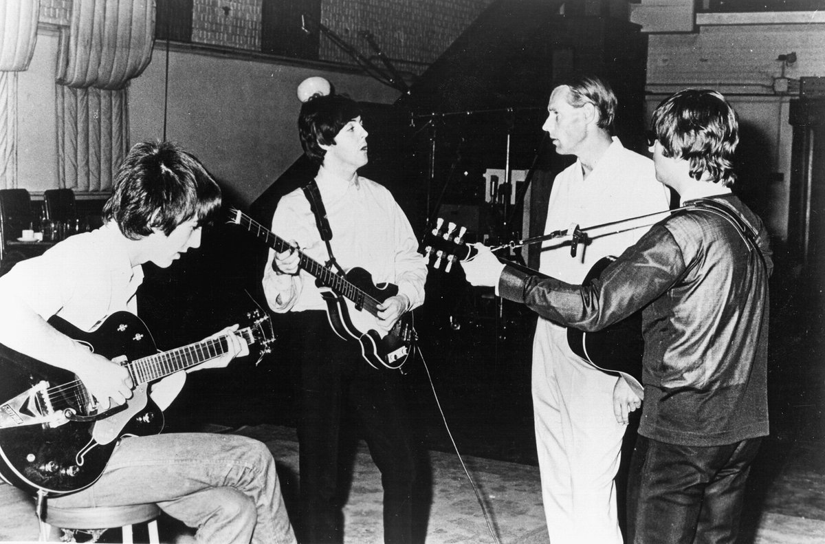 Beatles Released Day Tripper Demo Without Its Famous Riff. Lennon and McCartney Laugh on It and Are Still Looking for the Song
