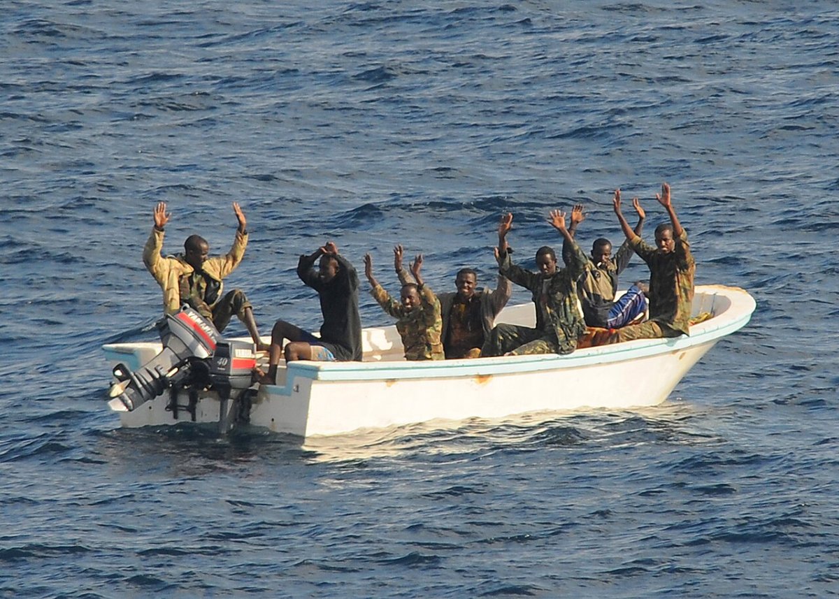 Piráti unesli u Somálska loď s tureckým nákladem. Puntland viní Ankaru z dronových úderů, které zabily třináct lidí