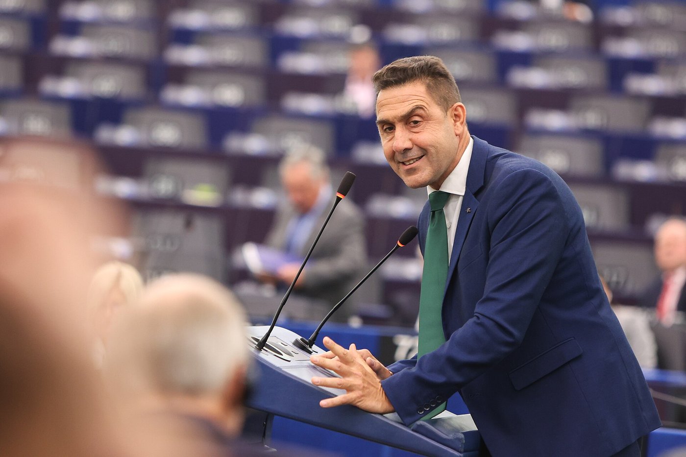 Talianskeho exgenerála označili za trójskeho koňa Moskvy. V Meloniovej strane rastie nedôvera, dôkaz chýba