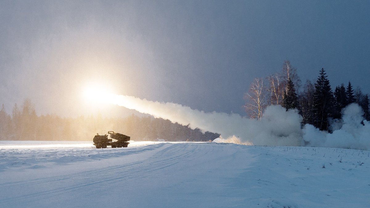 Švédsko kupuje HIMARS, servis prevezme Fínsko. Helsinky ho k nákupu podľa vlastného ministra rok prehovárali