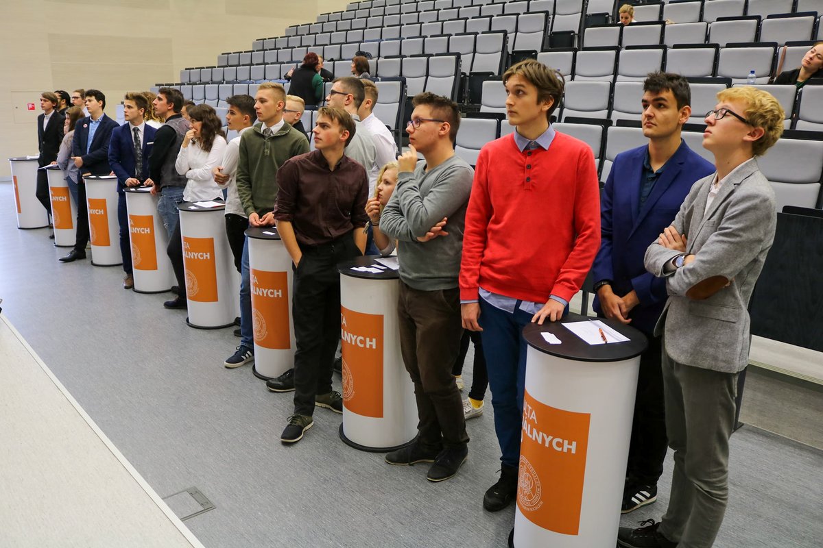 Claude bude svoje texty neviditeľne podpisovať. Univerzity medzitým menia pravidlá pre záverečné práce