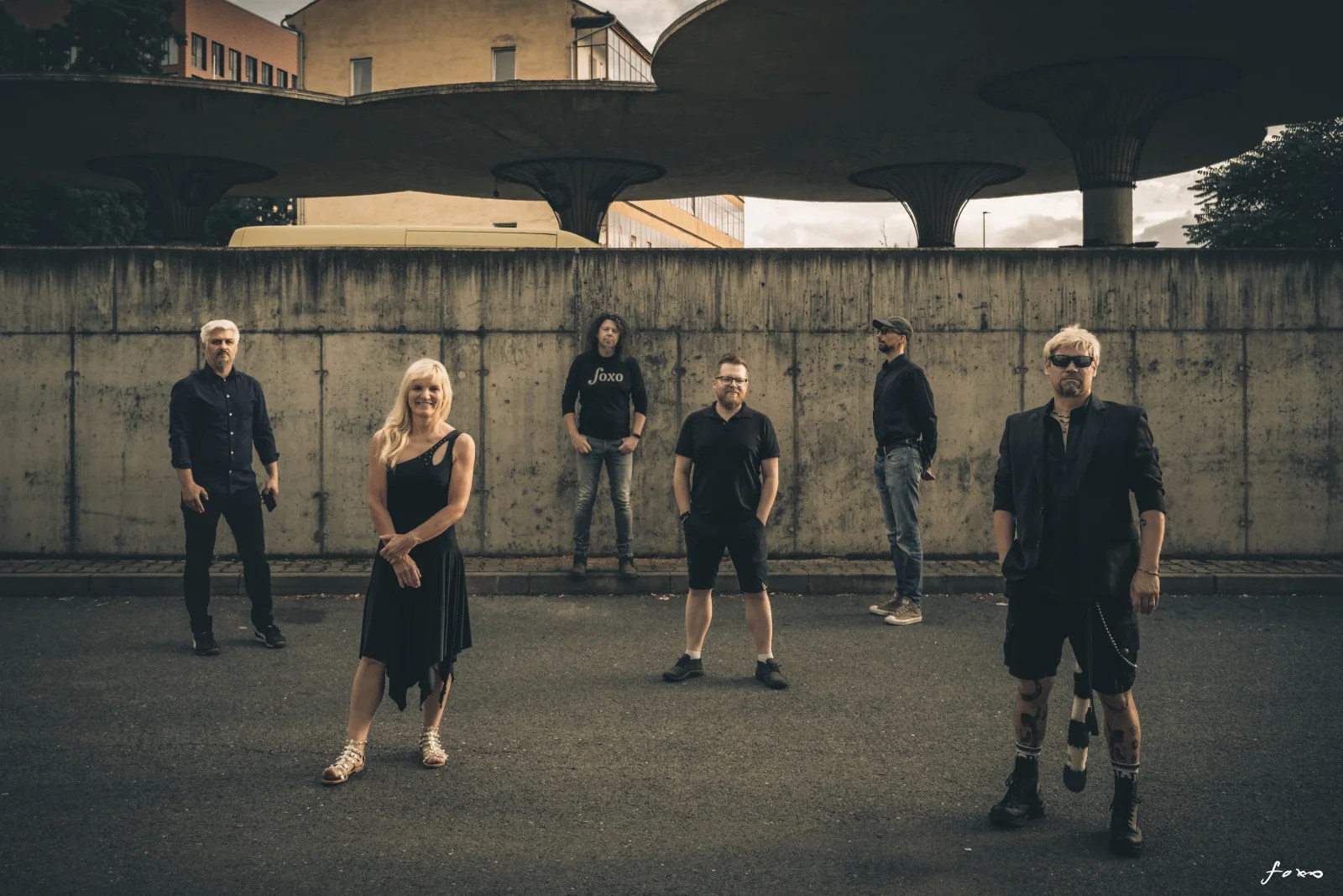FoxO vydali druhý album EVA. Elektronické pady vymenili za drevené nástroje