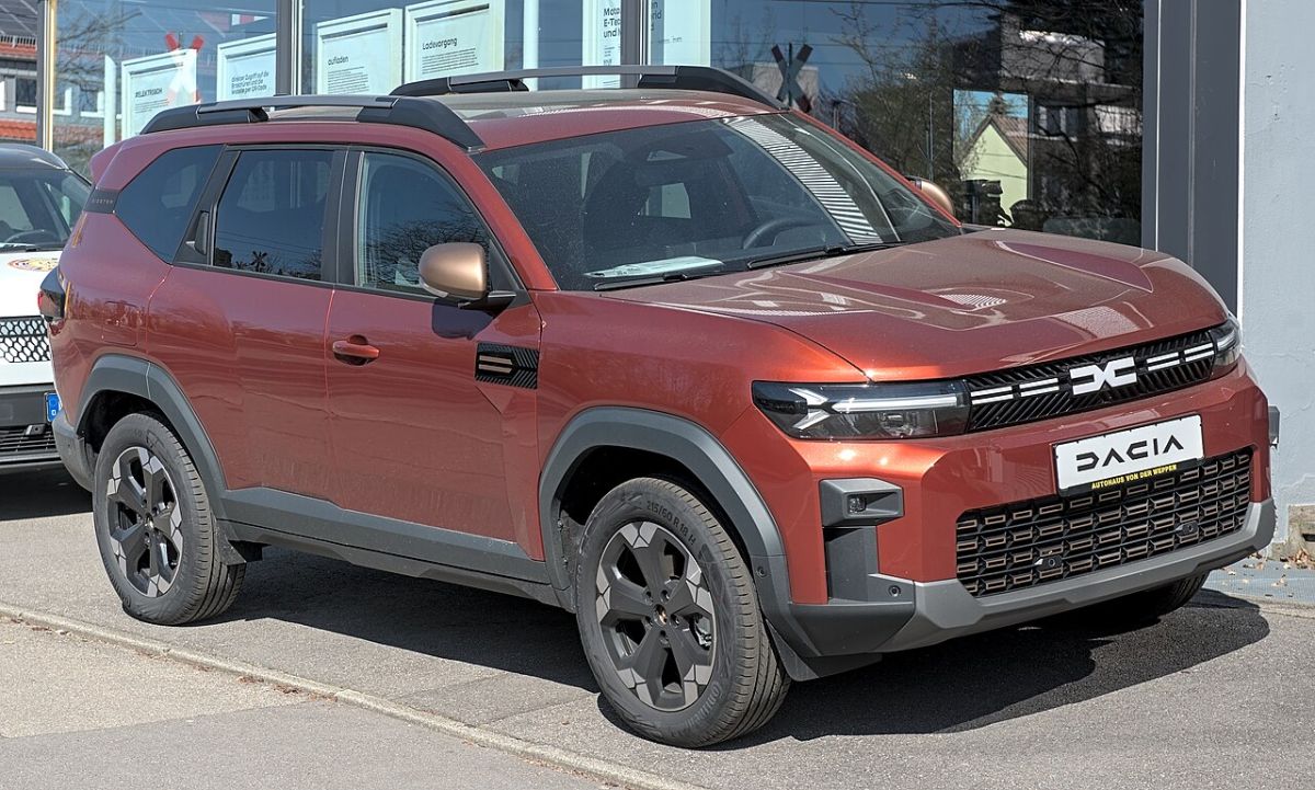 Šéf Dacie: rumunský autopriemysel môže prísť až o štvrtinu výroby aj ľudí. Nové modely značky dostali Slovinsko a Turecko