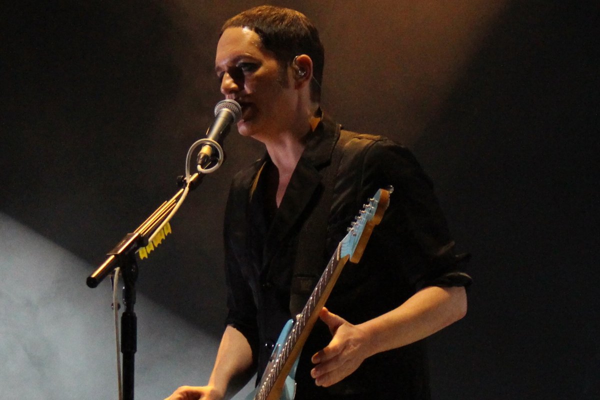 Brian Molko: „Svet menia len snílkovia." Placebo prerobili desať starých skladieb