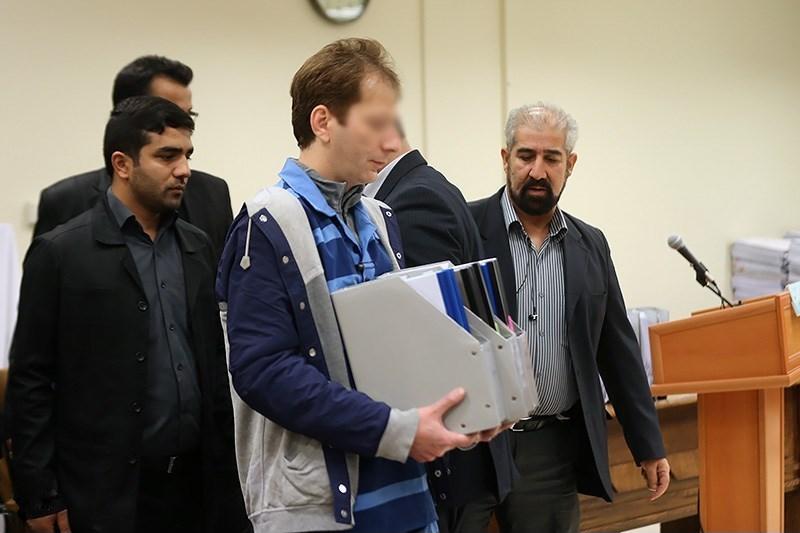 Irán ho odsúdil na smrť, v lete podľa USA posielal gardám bitcoiny. France 24 o návrate Babaka Zandžáního