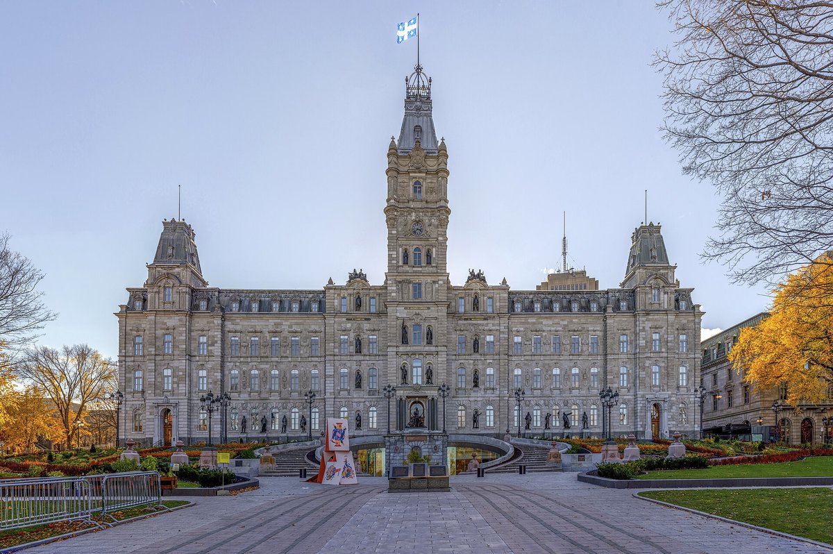 Quebec: separatisti vyhrali s 28 % hlasov a bez väčšiny, referendum sľubujú až po Trumpovi