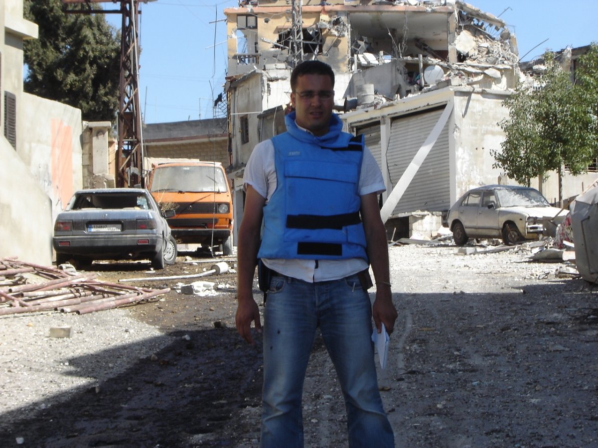 Chokehold, broken arm, four missiles: series of incidents raises concerns about journalists' safety