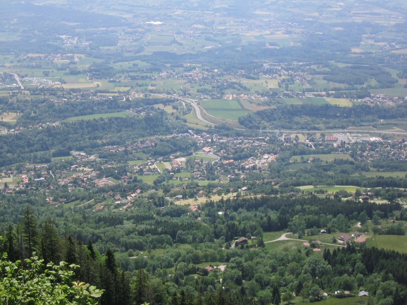 Německo uvolňuje nákladní dopravu kvůli nízké hladině Rýna