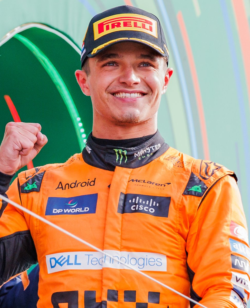 Verstappen skončil v Zandvoorte po tvrdém nárazu v prvním kole
