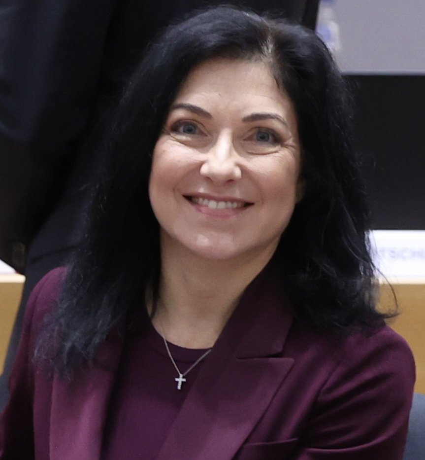 Klingbeil bráni daňovú reformu pred kritikou z vlády
