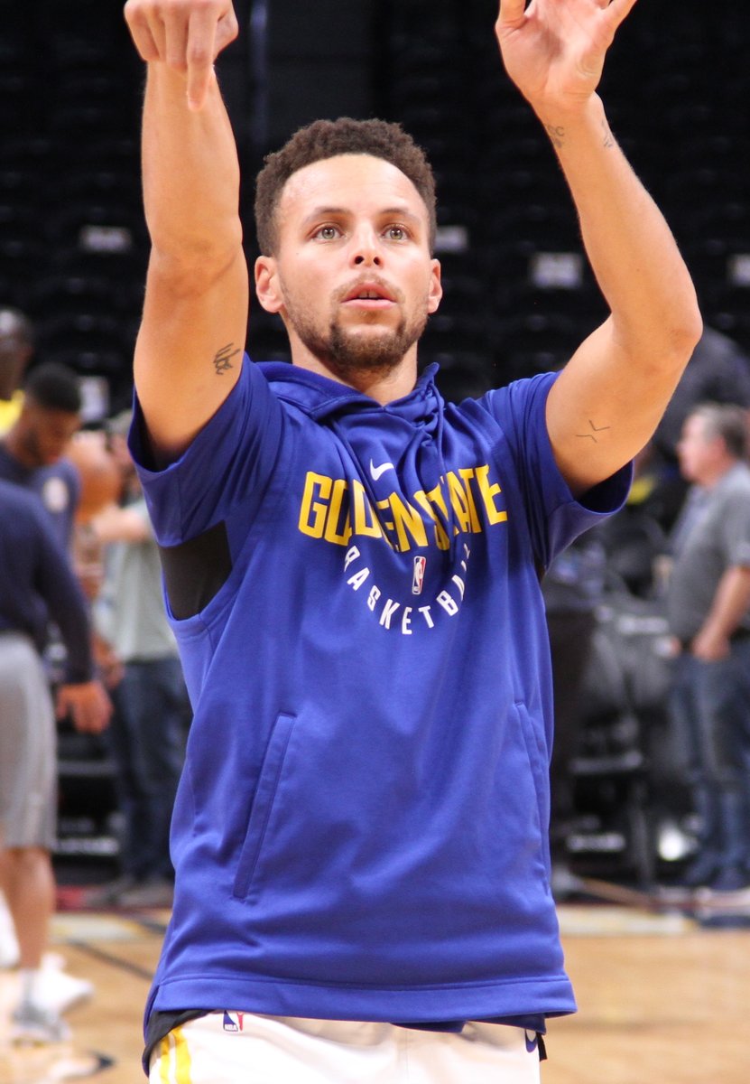 Stephen Curry predĺžil zmluvu s Golden State do roku 2029