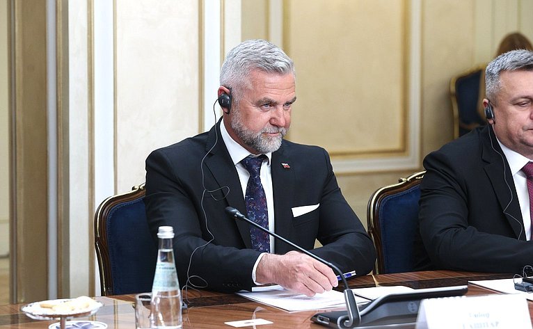 Obhajoba v kauze Očistec žiada prejednať aj premlčané skutky